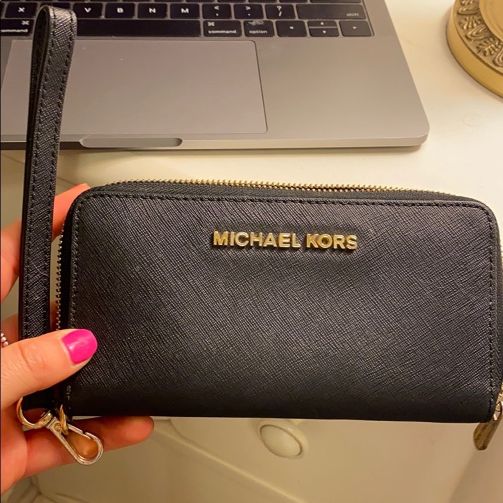 Michael Kors Clutch Wallet